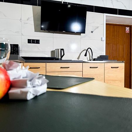Apartament Kosciuszki 2 By Libertarent ヴァウブジフ エクステリア 写真