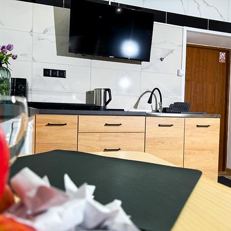 Apartament Kosciuszki 2 By Libertarent ヴァウブジフ エクステリア 写真