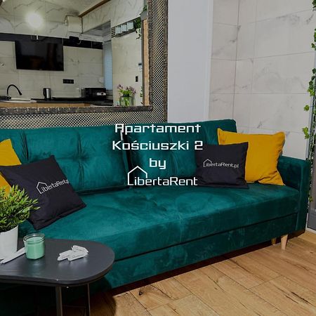 Apartament Kosciuszki 2 By Libertarent ヴァウブジフ エクステリア 写真